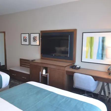 Best Western Premier Des Moines-Ankeny Hotel-2
